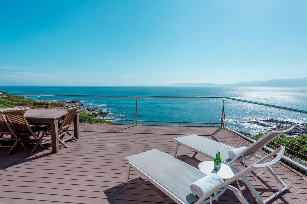 Whale Huys Luxury Oceanfront Eco Villa Gansbaai Buitenkant foto