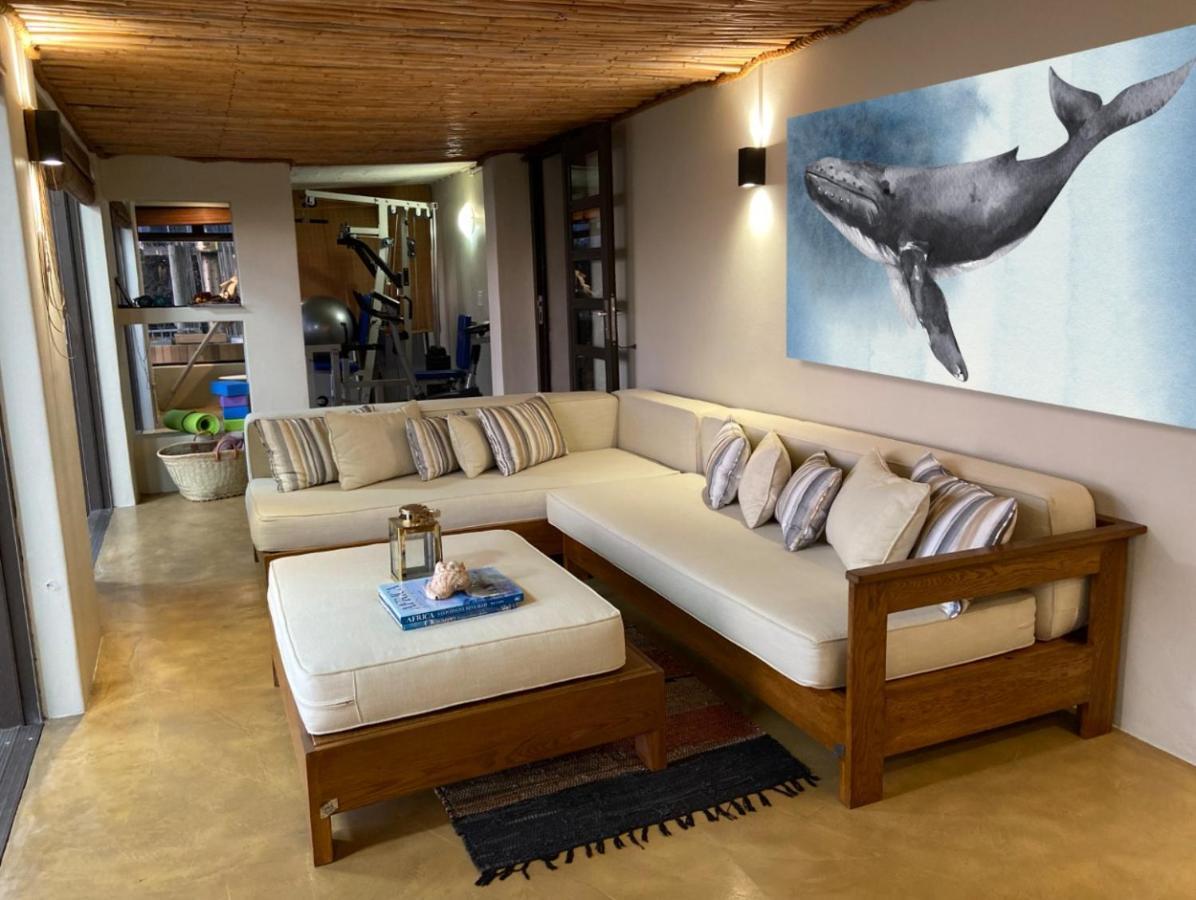 Whale Huys Luxury Oceanfront Eco Villa Gansbaai Buitenkant foto