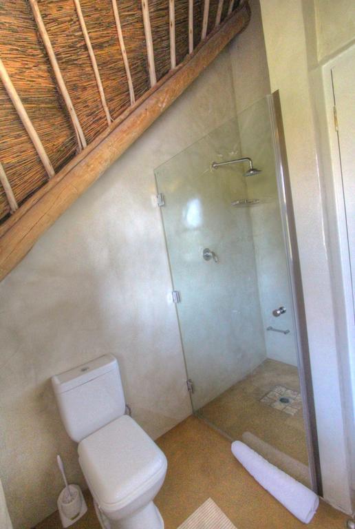 Whale Huys Luxury Oceanfront Eco Villa Gansbaai Kamer foto