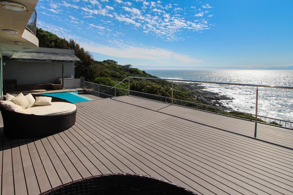 Whale Huys Luxury Oceanfront Eco Villa Gansbaai Kamer foto