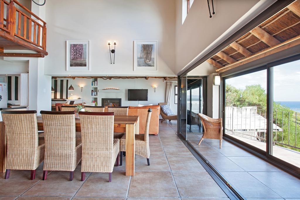 Whale Huys Luxury Oceanfront Eco Villa Gansbaai Buitenkant foto