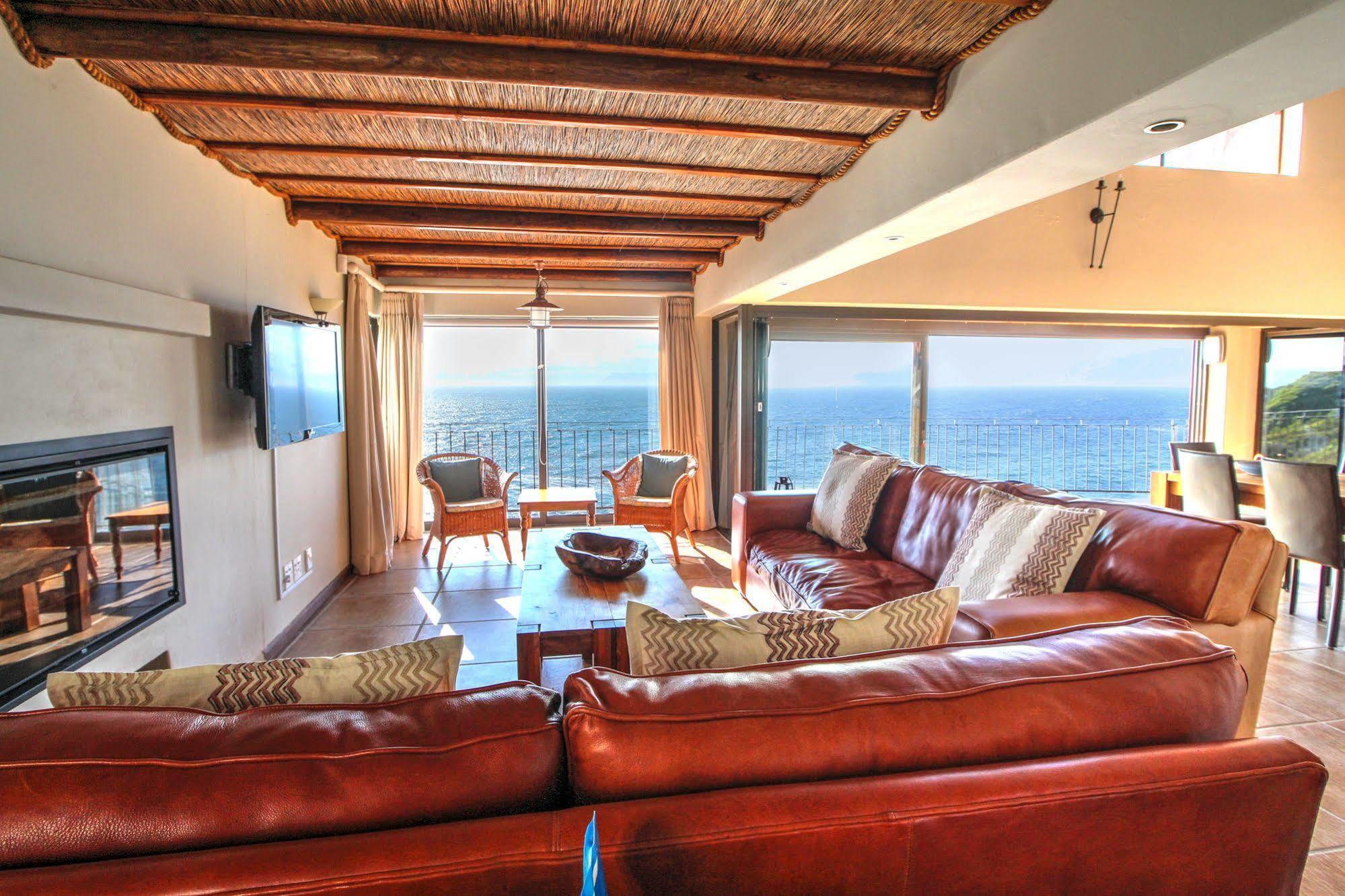 Whale Huys Luxury Oceanfront Eco Villa Gansbaai Buitenkant foto