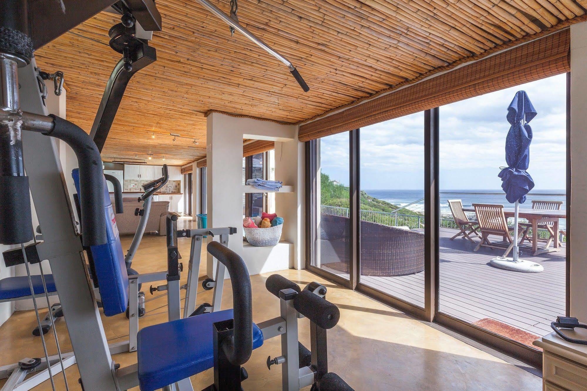 Whale Huys Luxury Oceanfront Eco Villa Gansbaai Buitenkant foto