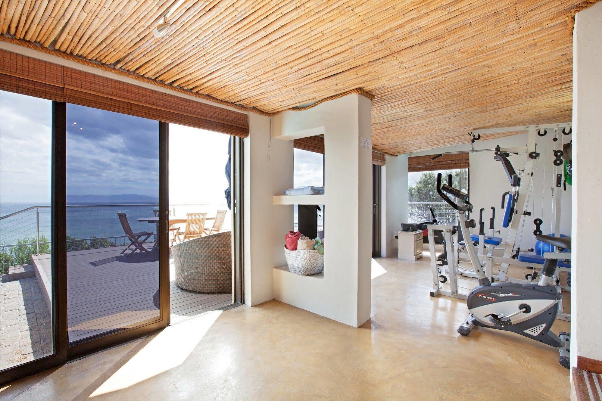 Whale Huys Luxury Oceanfront Eco Villa Gansbaai Buitenkant foto